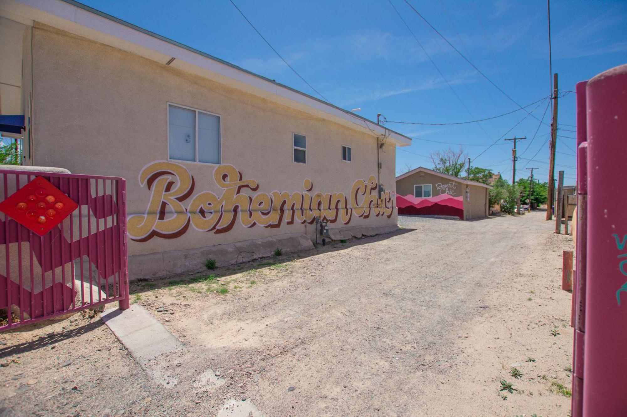 Villa Bohemian Chic An Eclectic Escape-Hot Tub-Pet Friendly-No Pet Fees! Albuquerque Exterior foto